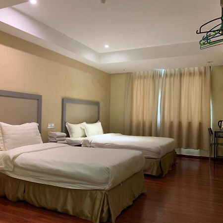 Mcity Inn Miri Exterior foto